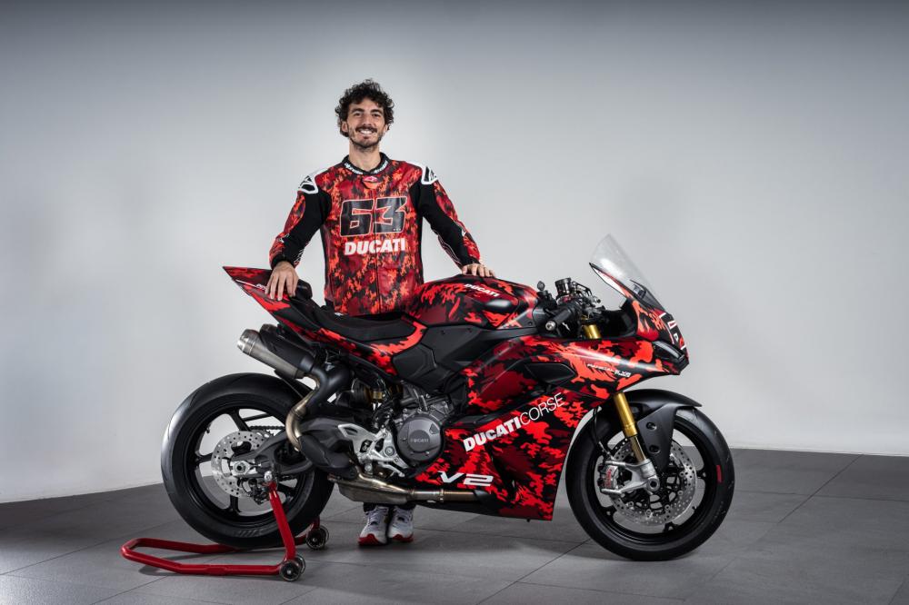 Panigale V2 FB/63 ご予約受付中 | GOODWOOD PREMIUM MARKET