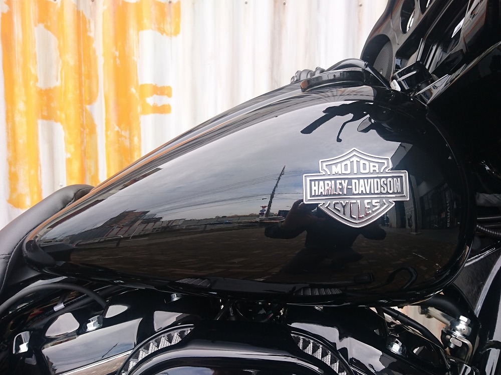 Harley-Davidson 純正タンクエンブレム 2019年FLHXS karatebih.ba